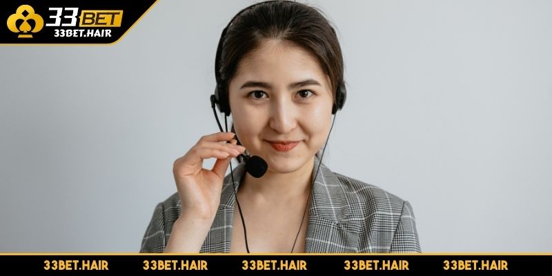 Liên hệ 33BET qua đường dây nóng